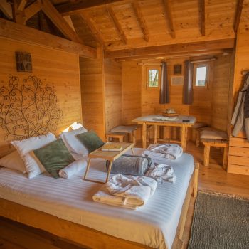 CABANE SPA CHATEAU @french_girl_around_the_world Alexandra DEBAS